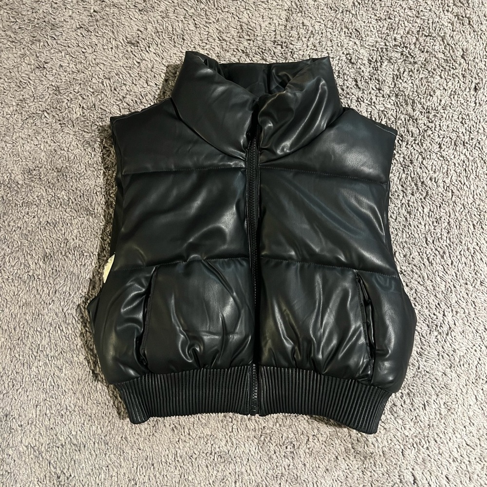 Ci Sono Cavalini Cream Fleece Lined Puffer Vest